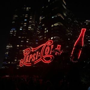 Meet your Posher, Hiba